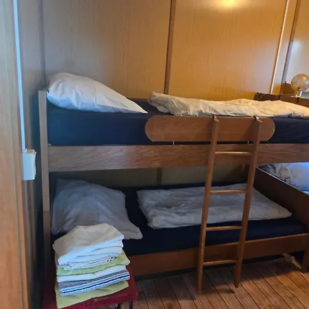Appartement Einfache In Strand-lage Und Toll Fuer Radfahrer - Bitte Text Lesen Vor Buchung Zingst